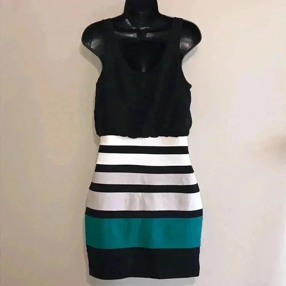 Express Colorblock Bodice Dress Size S - Picture 4 of 6